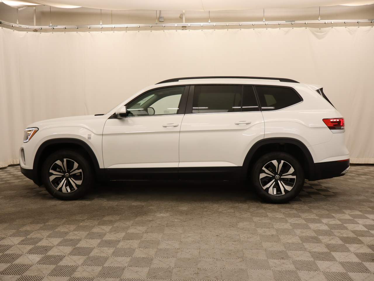 2026 Volkswagen Atlas SE