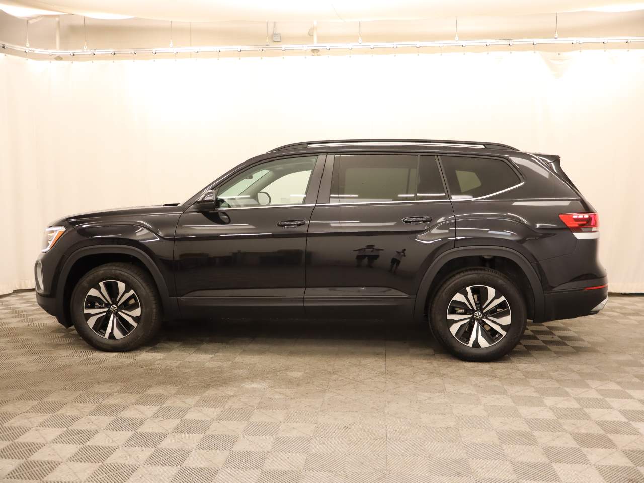 2026 Volkswagen Atlas SE