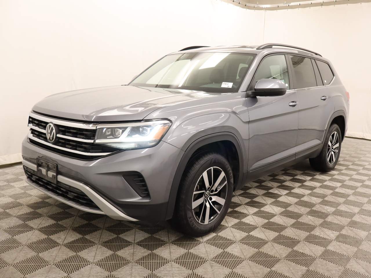 2023 Volkswagen Atlas SE