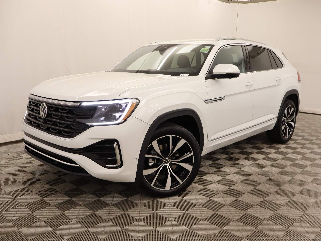 2026 Volkswagen Atlas Cross Sport SEL Premium R-Line 4Motion