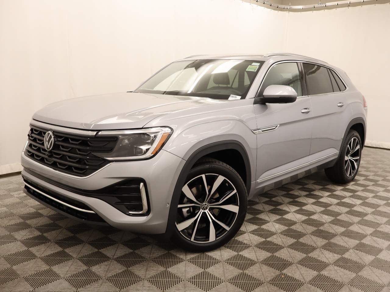 2026 Volkswagen Atlas Cross Sport SEL Premium R-Line 4Motion