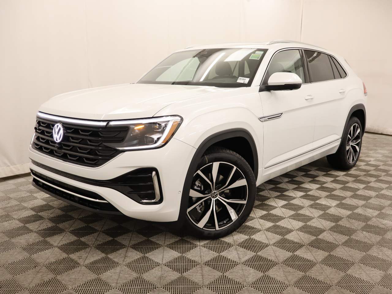 2026 Volkswagen Atlas Cross Sport SEL Premium R-Line 4Motion