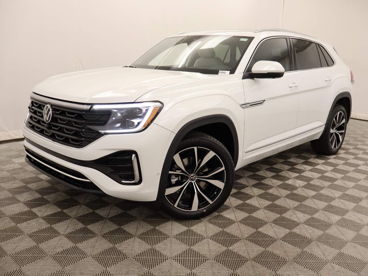 2025 Volkswagen Atlas Cross Sport SEL Premium R-Line 4Motion