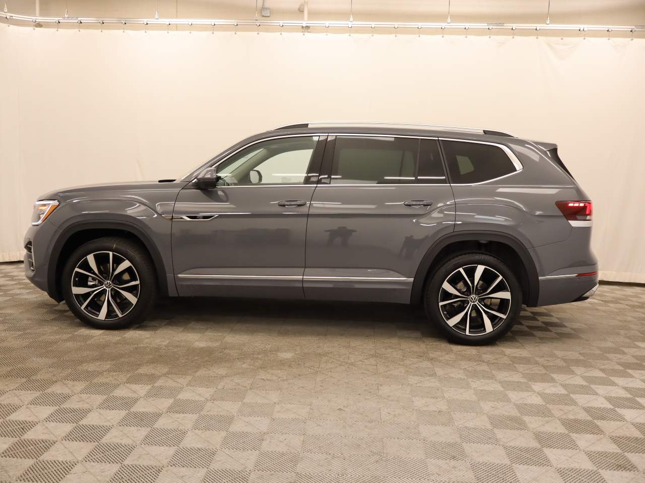 2026 Volkswagen Atlas SEL Premium R-Line 4Motion