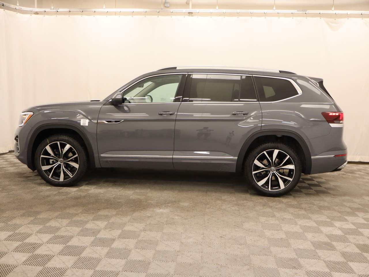 2026 Volkswagen Atlas SEL Premium R-Line 4Motion