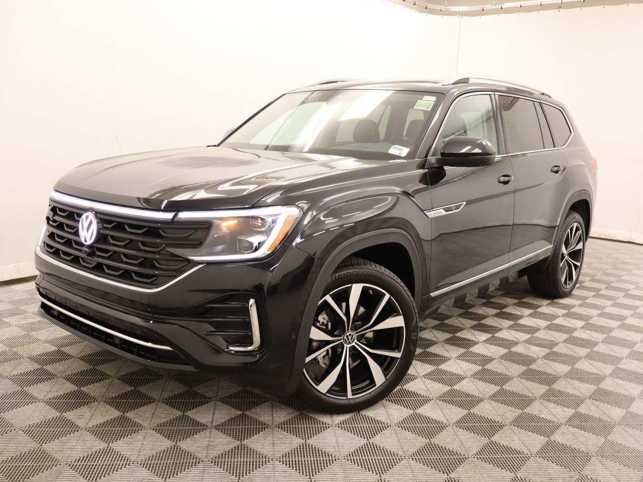 2026 Volkswagen Atlas SEL Premium R-Line 4Motion