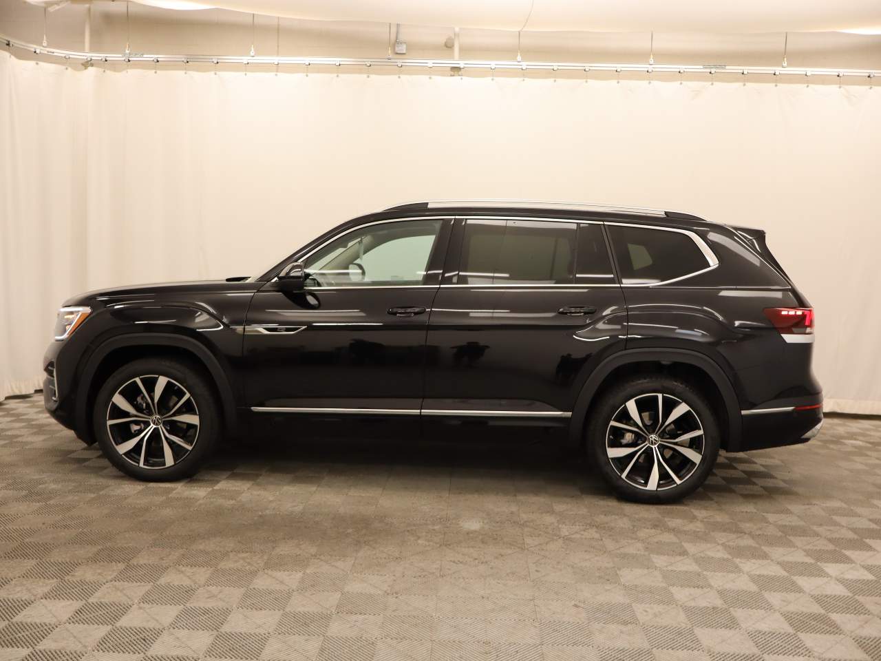 2026 Volkswagen Atlas SEL Premium R-Line 4Motion