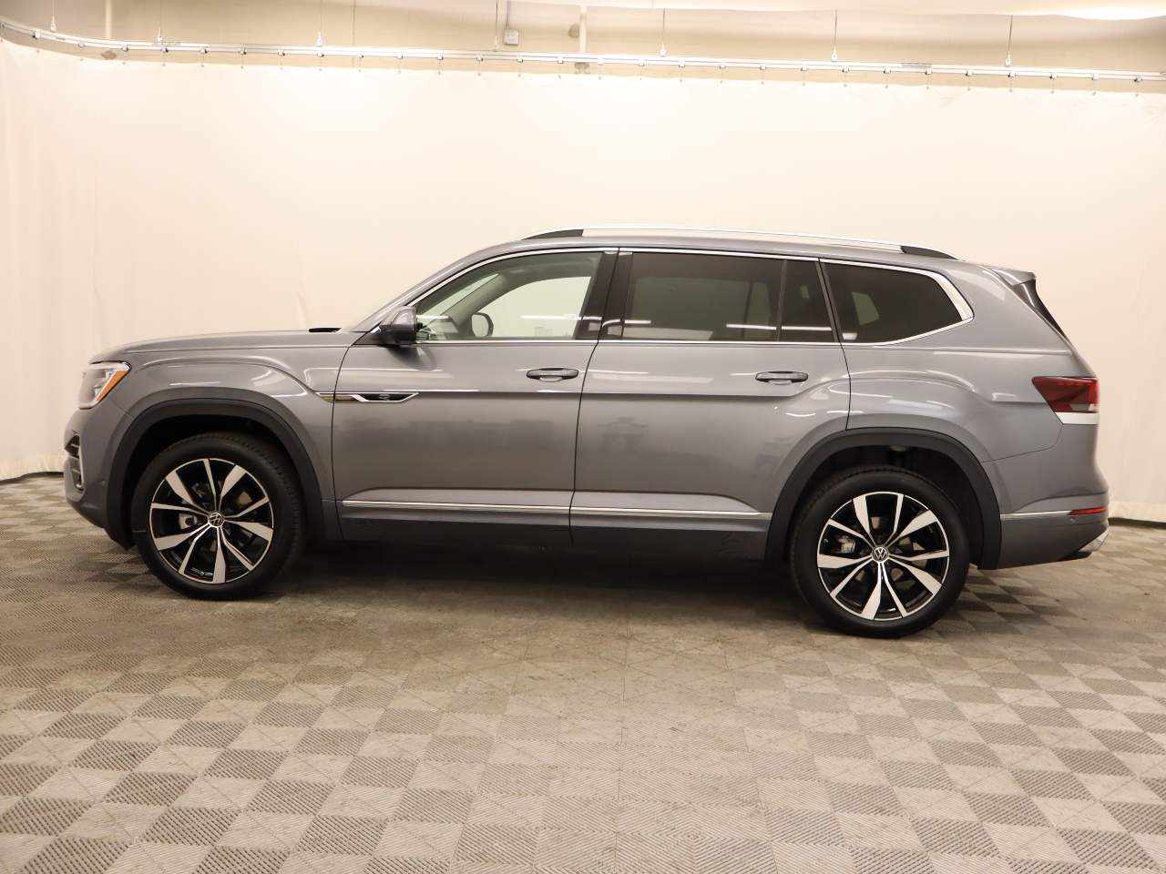 2025 Volkswagen Atlas SEL Premium R-Line 4Motion