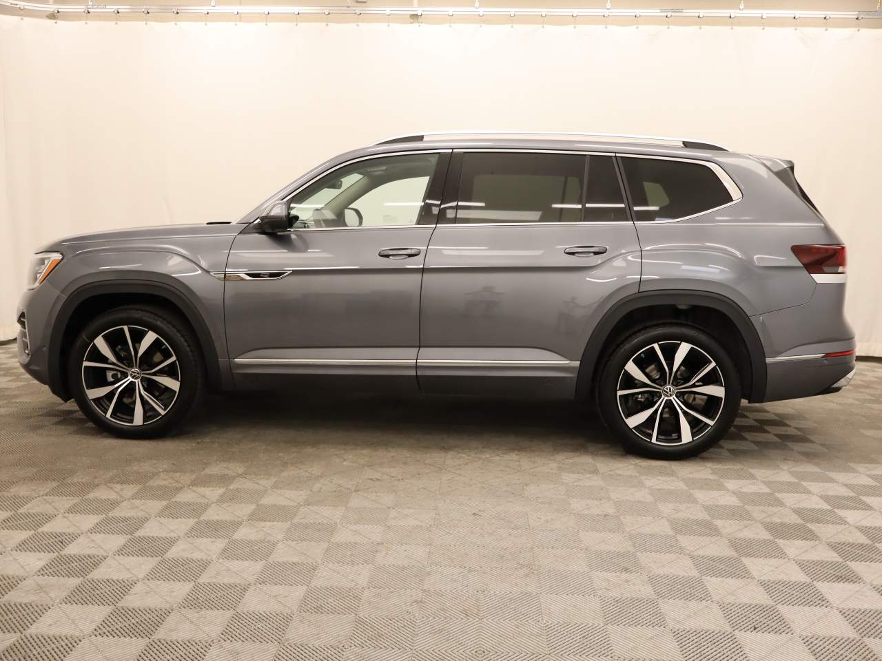 2025 Volkswagen Atlas SEL Premium R-Line 4Motion