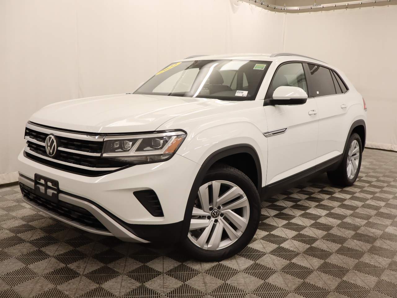 2022 Volkswagen Atlas Cross Sport SE 4Motion