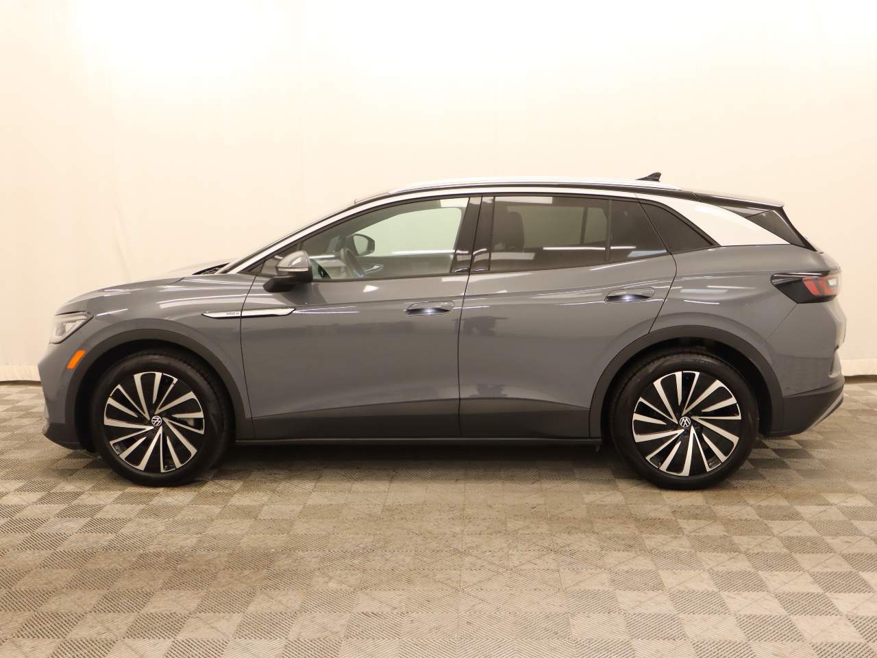2023 Volkswagen ID.4 Pro S Plus