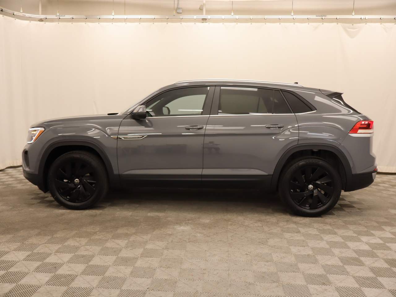 2026 Volkswagen Atlas Cross Sport SE Technology
