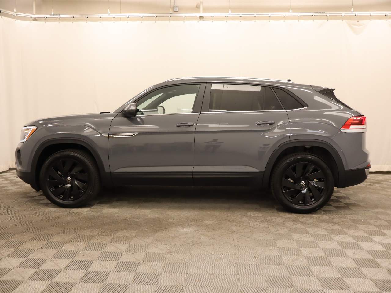 2026 Volkswagen Atlas Cross Sport SE Technology