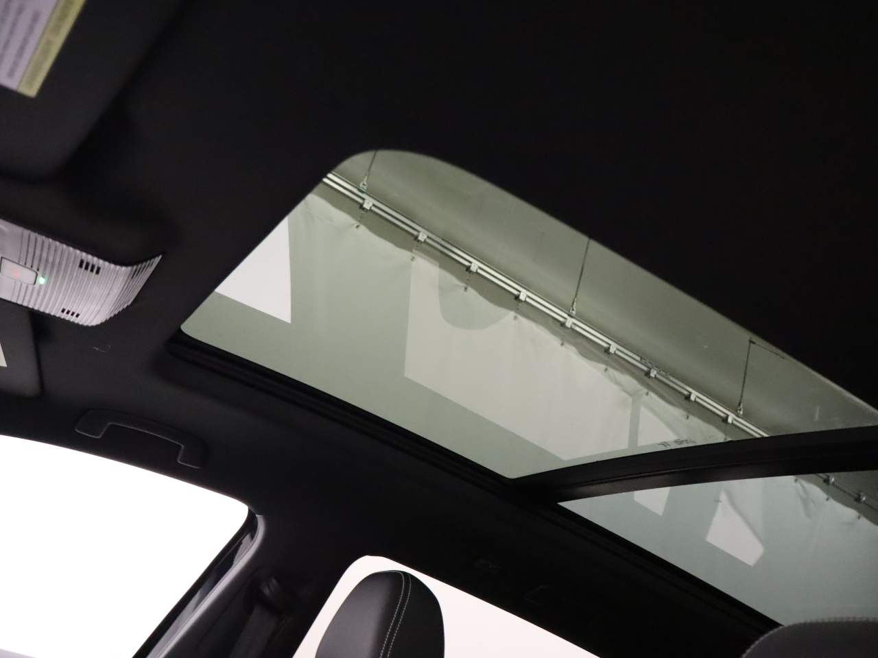 2026 Volkswagen Atlas Cross Sport SE Technology