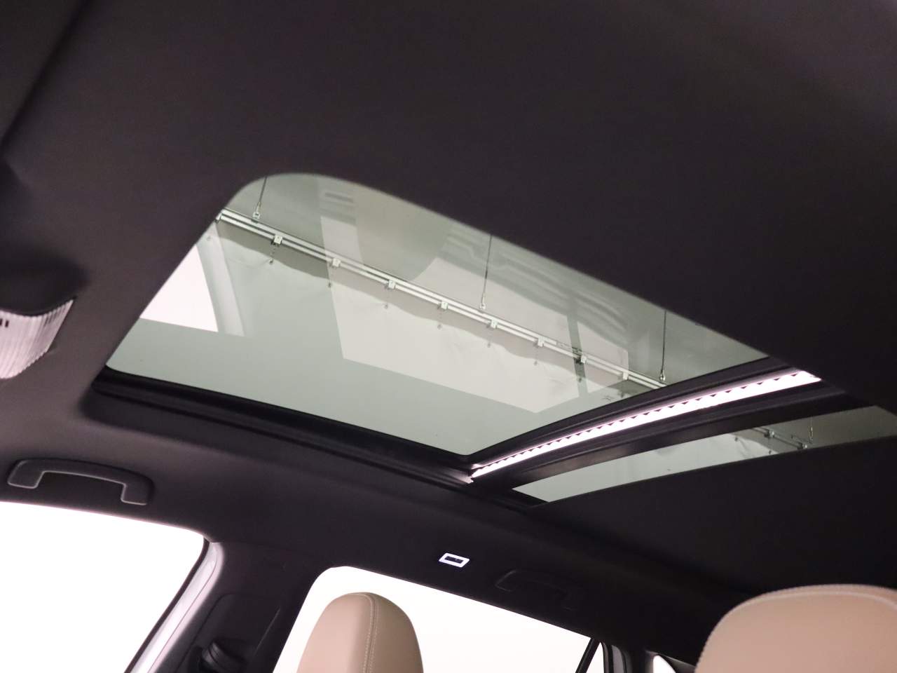 2026 Volkswagen Atlas Cross Sport SE Technology