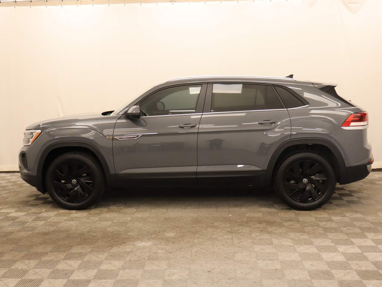 2026 Volkswagen Atlas Cross Sport SE Technology