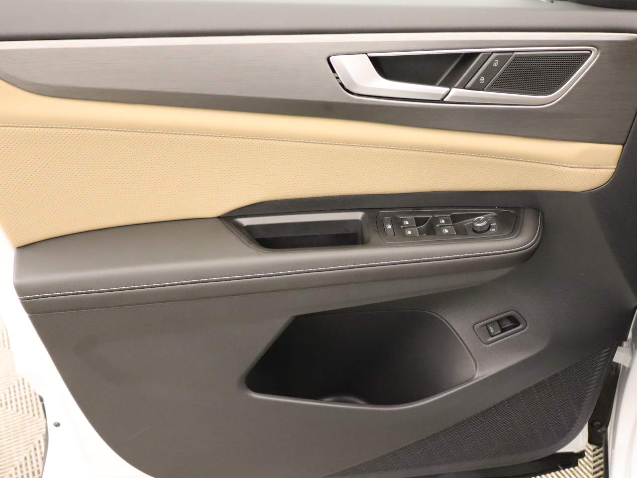 2026 Volkswagen Atlas Cross Sport SE Technology