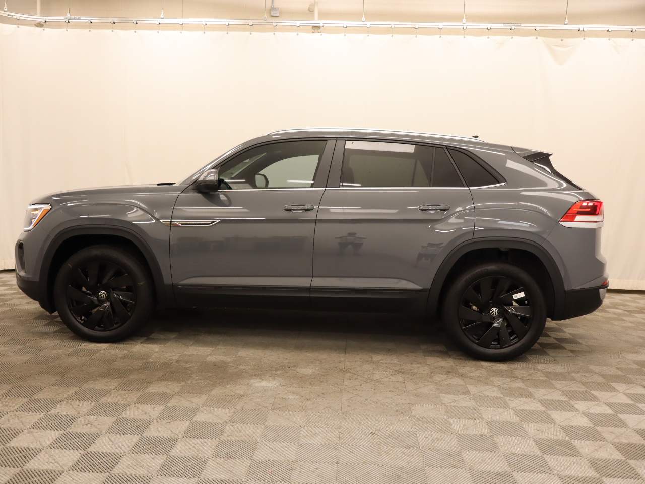 2026 Volkswagen Atlas Cross Sport SE Technology