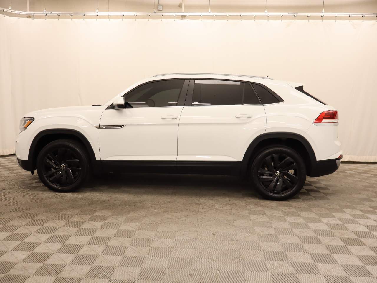 2022 Volkswagen Atlas Cross Sport V6 SE