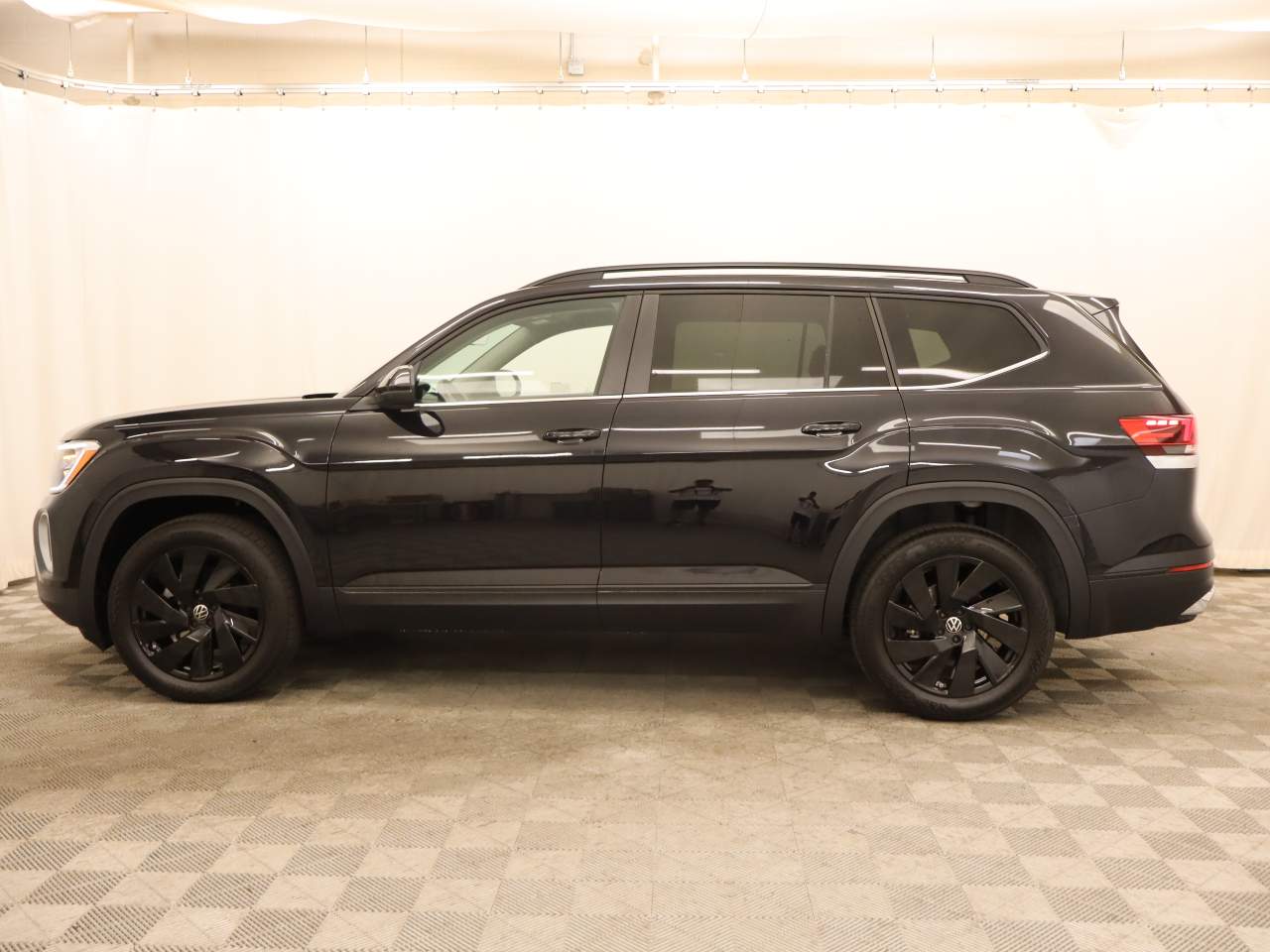 2026 Volkswagen Atlas SE Technology