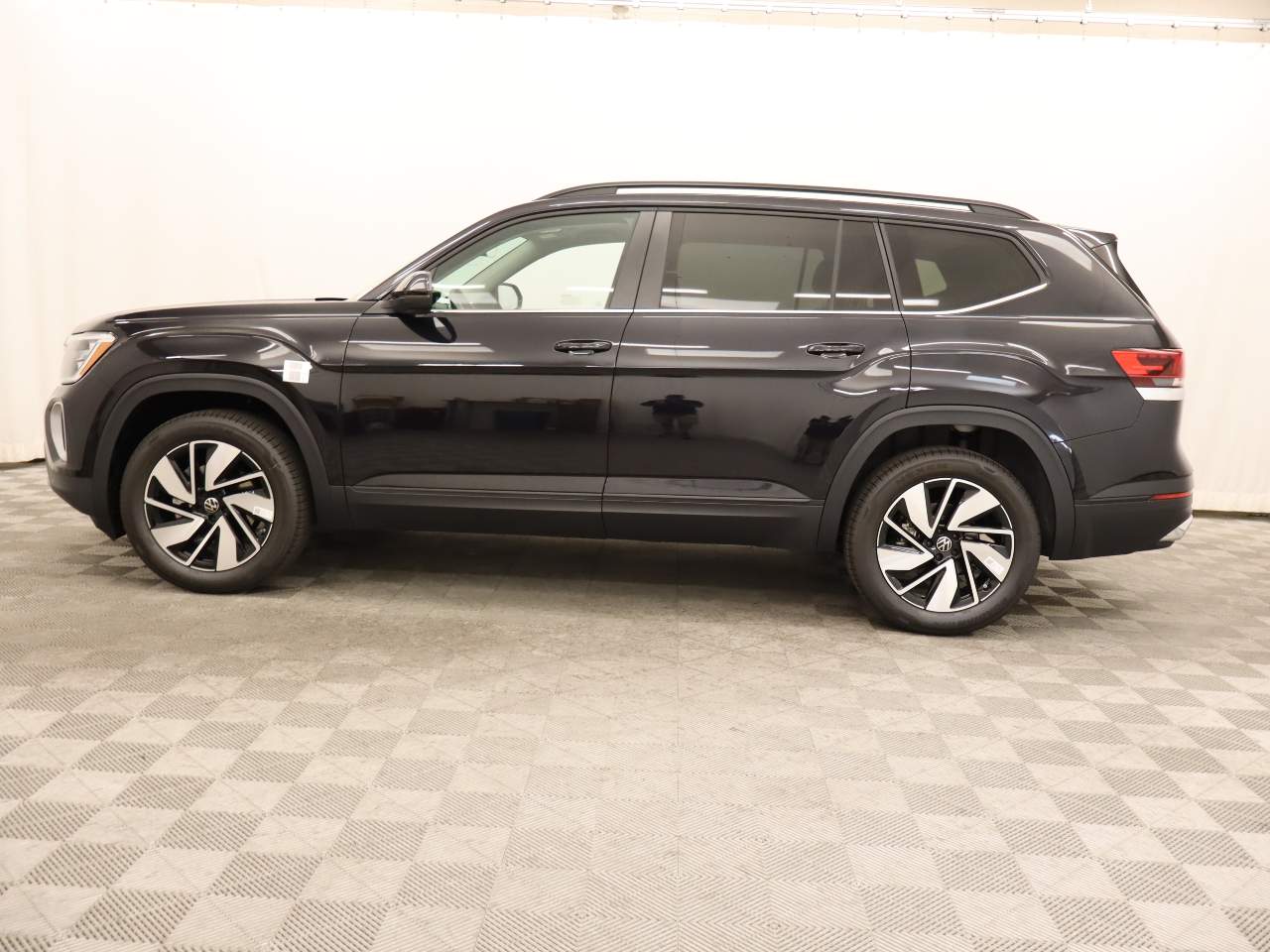 2026 Volkswagen Atlas SE Technology