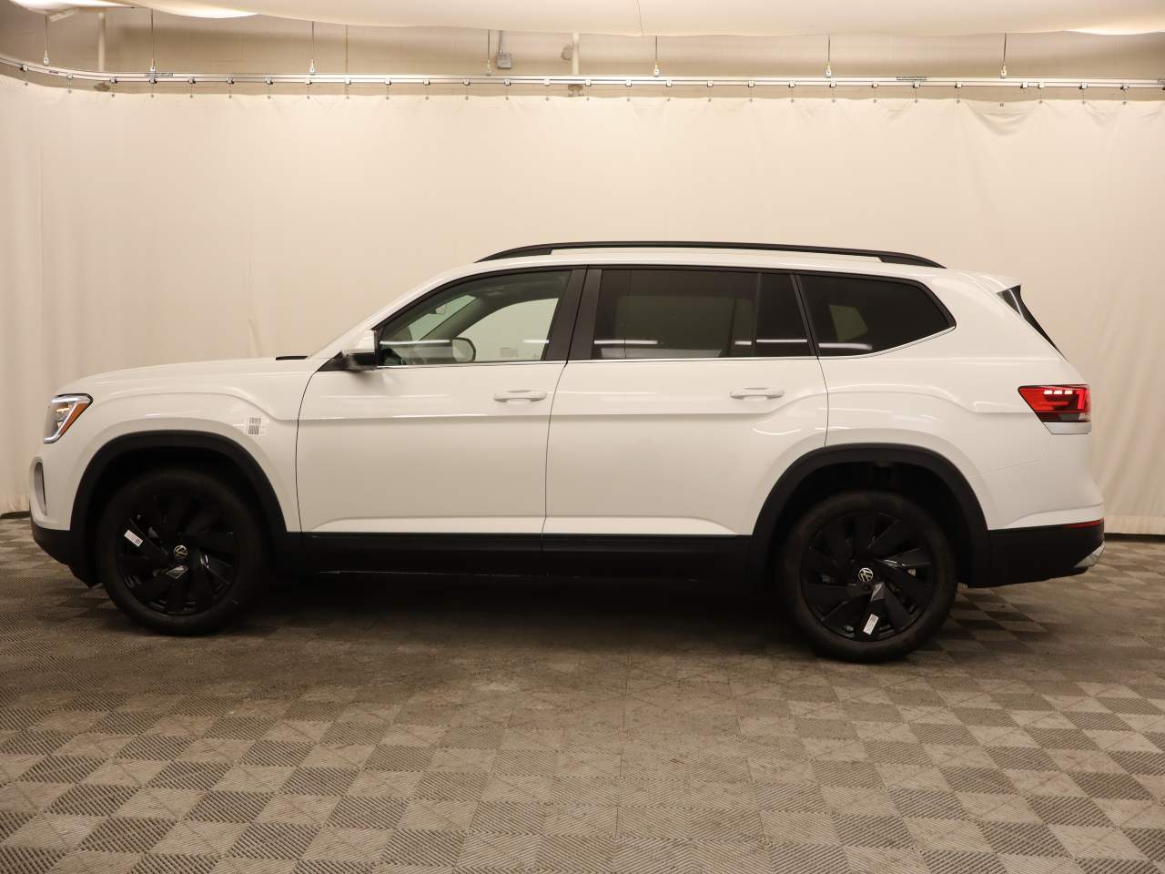 2026 Volkswagen Atlas SE Technology
