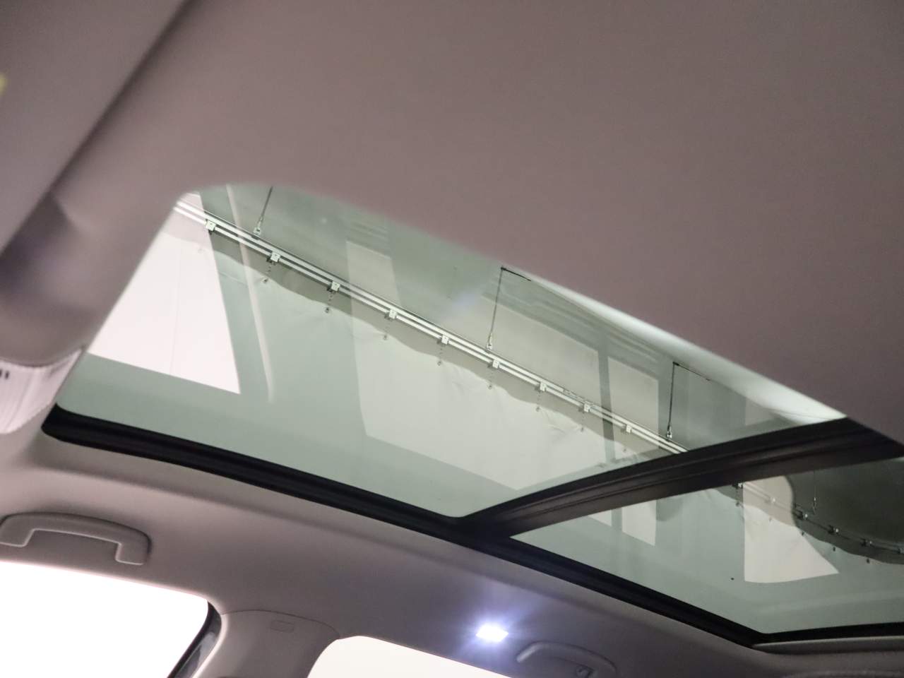 2026 Volkswagen Atlas SE Technology