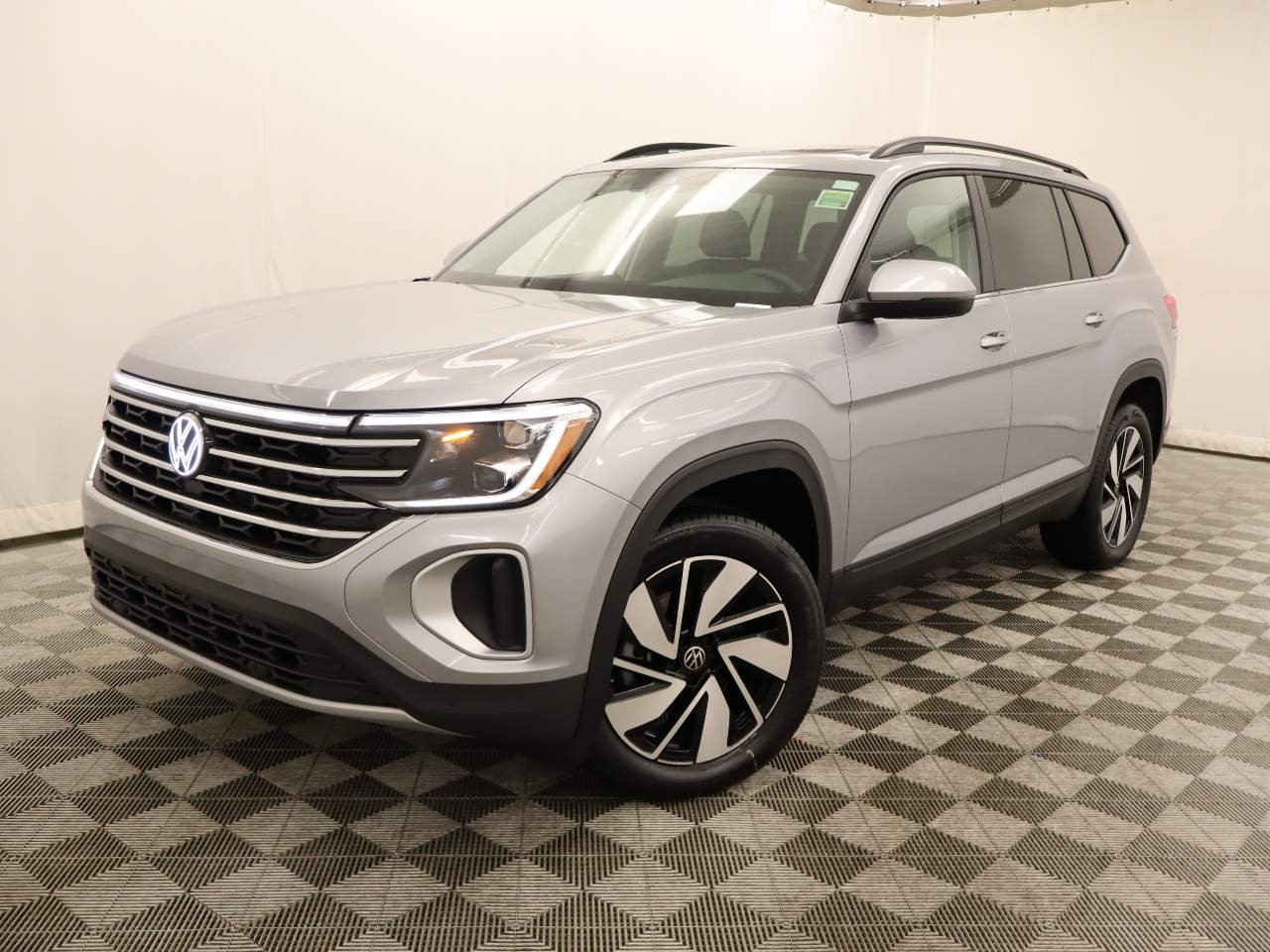 2026 Volkswagen Atlas SE Technology