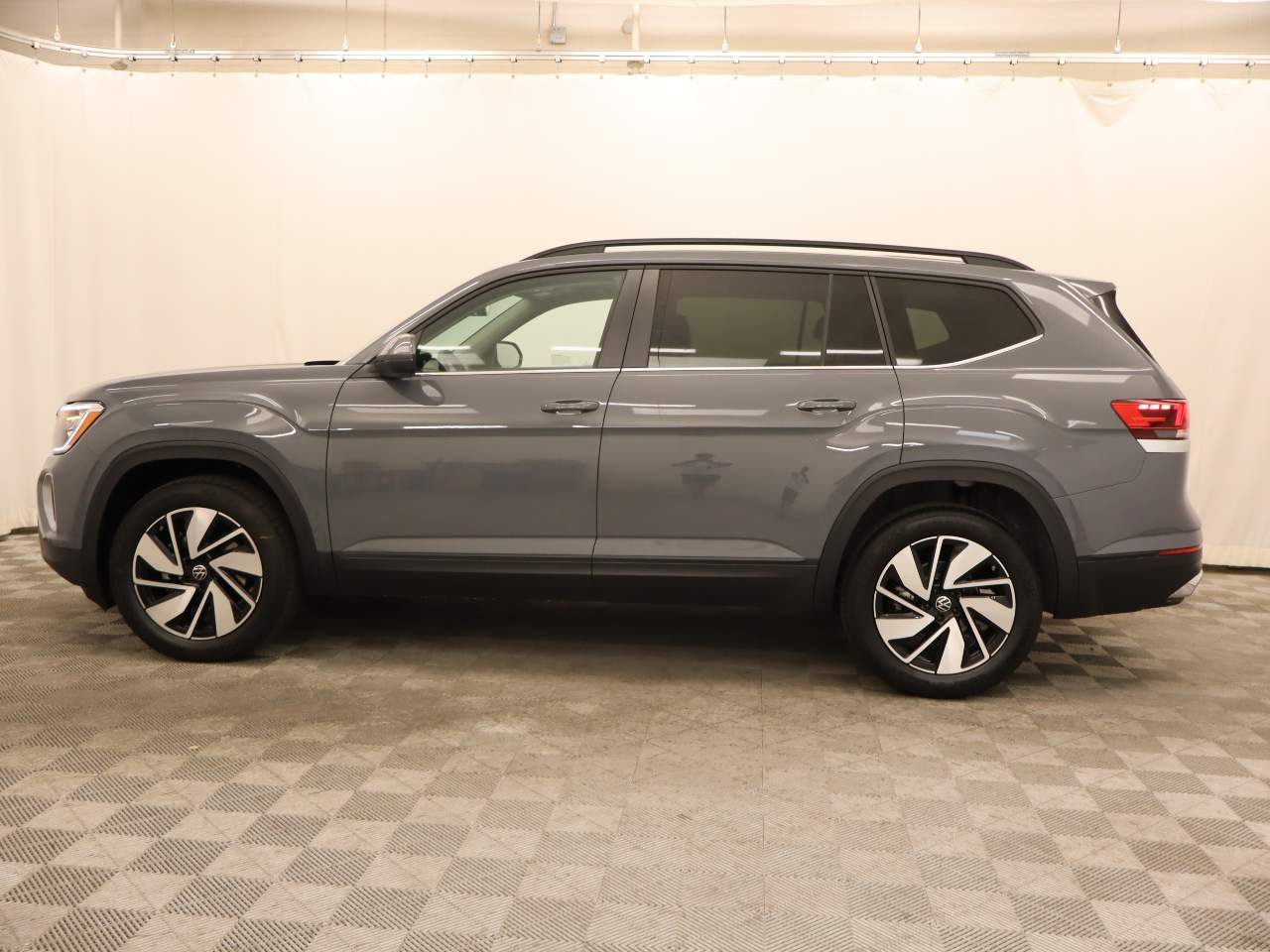 2026 Volkswagen Atlas SE Technology