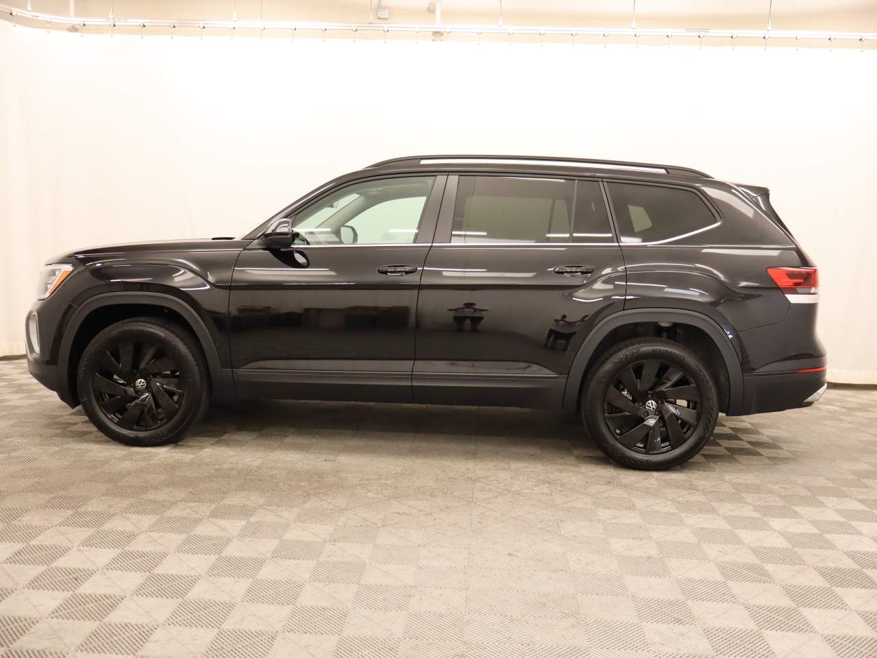 2026 Volkswagen Atlas SE Technology