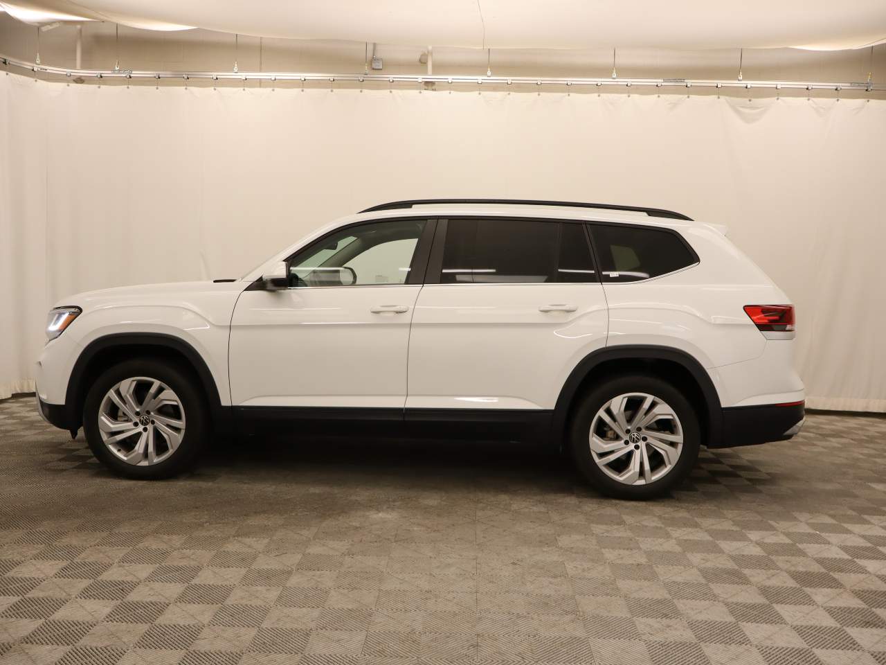 2022 Volkswagen Atlas V6 SE