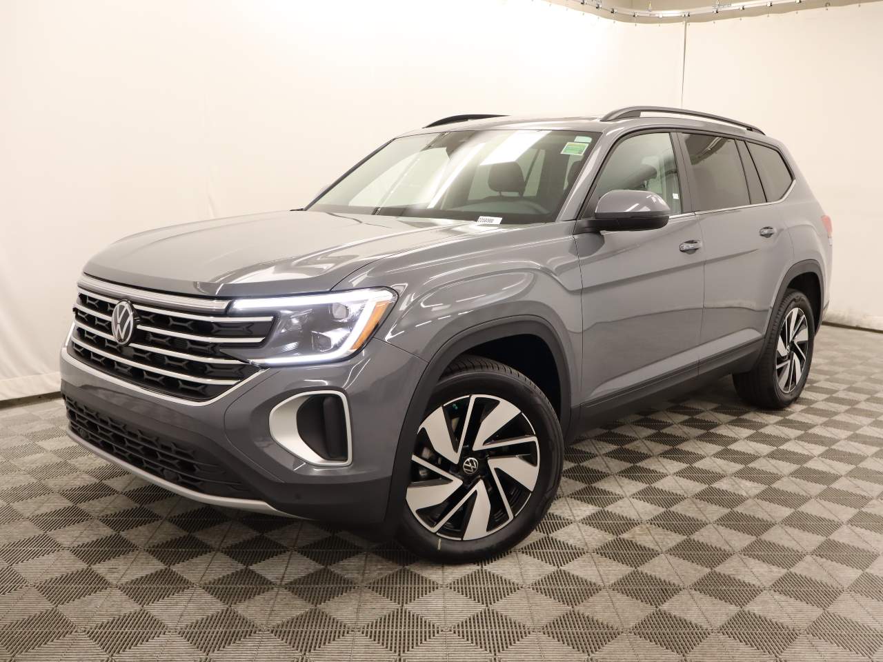 2025 Volkswagen Atlas SE Technology