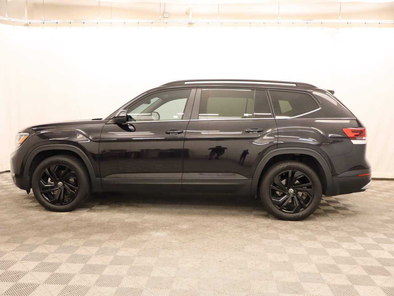 2023 Volkswagen Atlas V6 SE