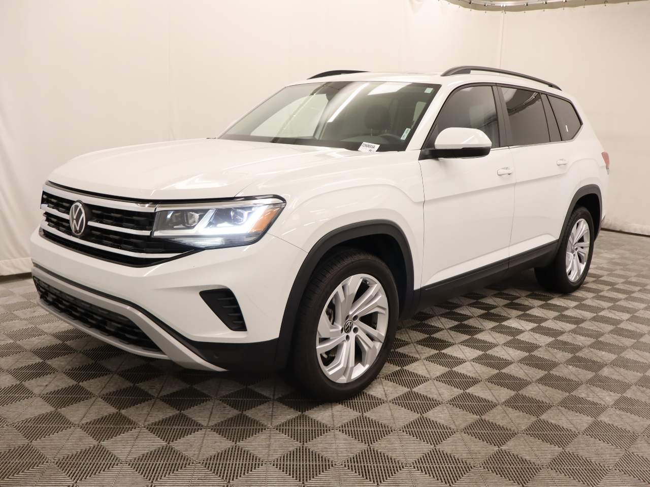 2023 Volkswagen Atlas V6 SE