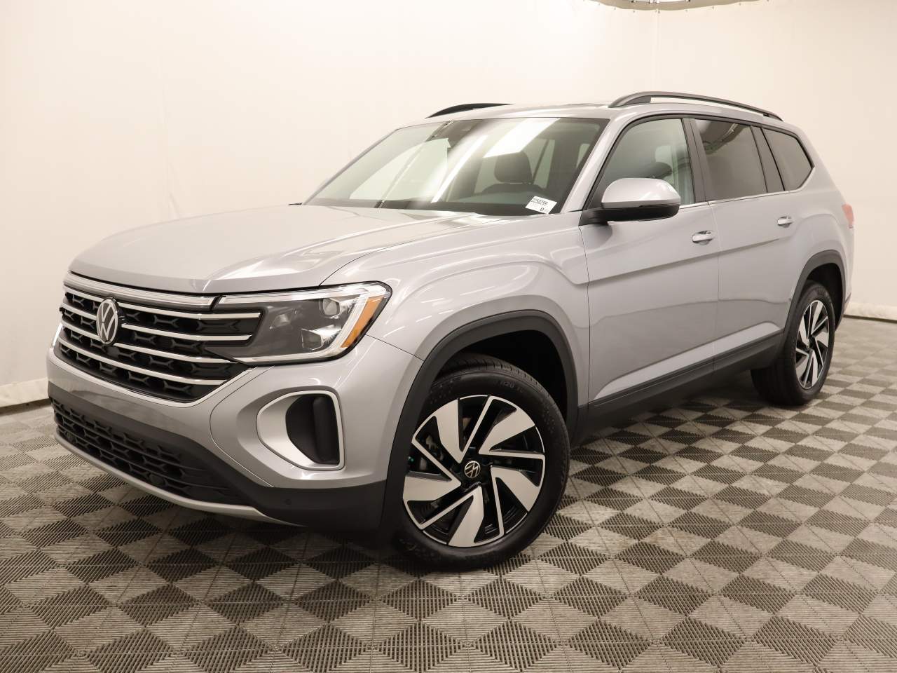 2025 Volkswagen Atlas SE Technology