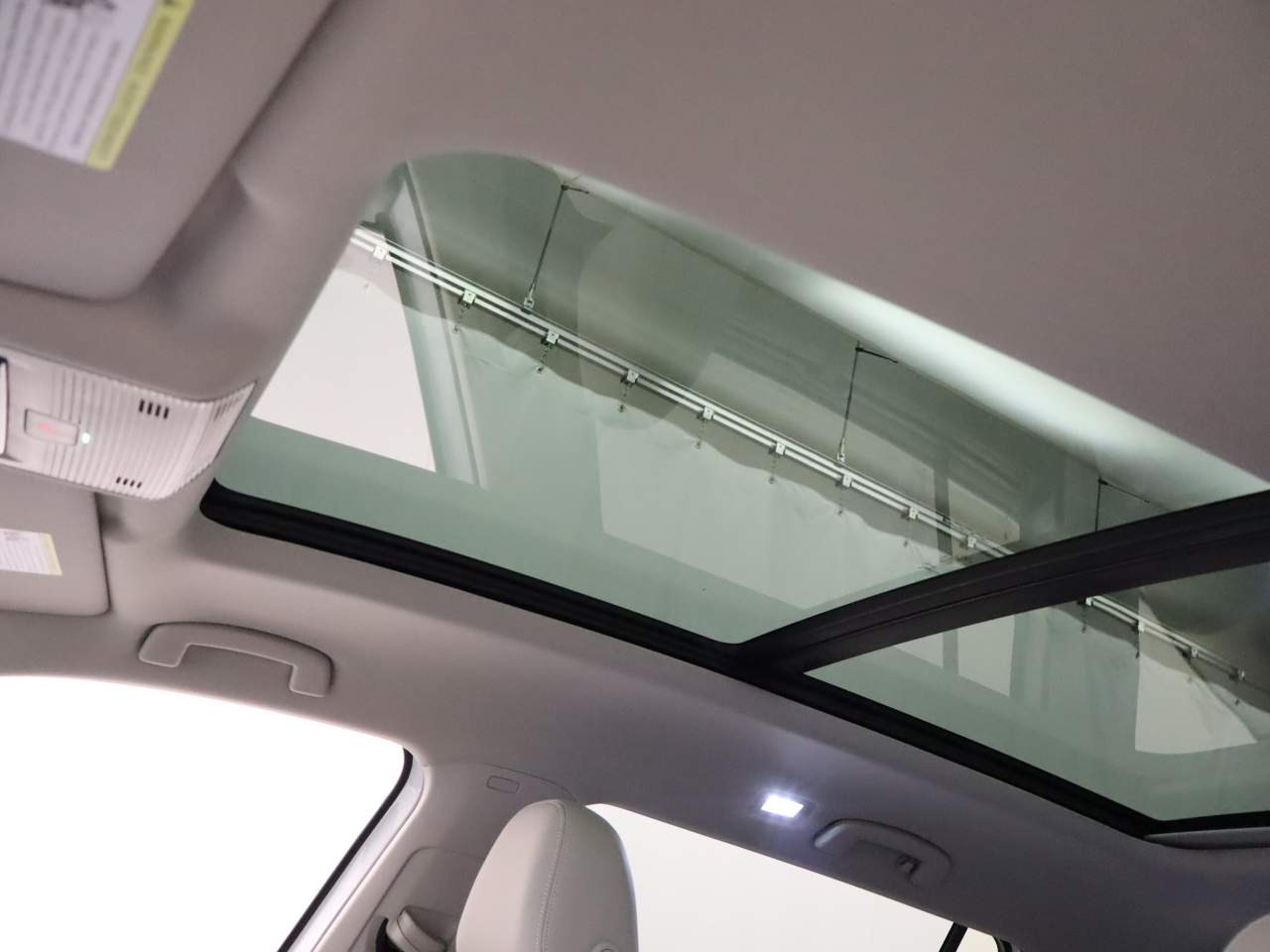 2025 Volkswagen Atlas SE Technology