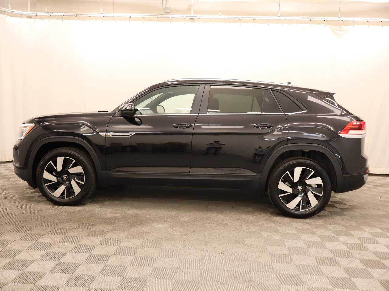2026 Volkswagen Atlas Cross Sport SE 4Motion Technology