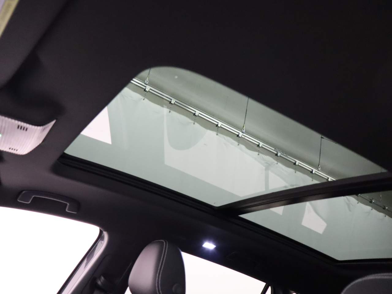2025 Volkswagen Atlas Cross Sport SE 4Motion Technology