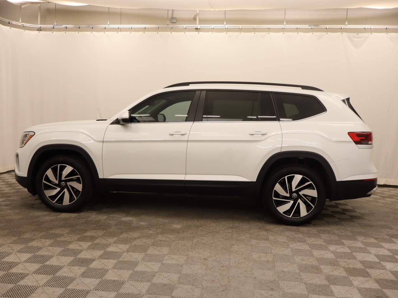 2026 Volkswagen Atlas SE 4Motion Technology