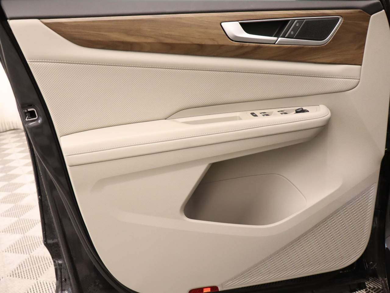 2025 Volkswagen Atlas SE 4Motion