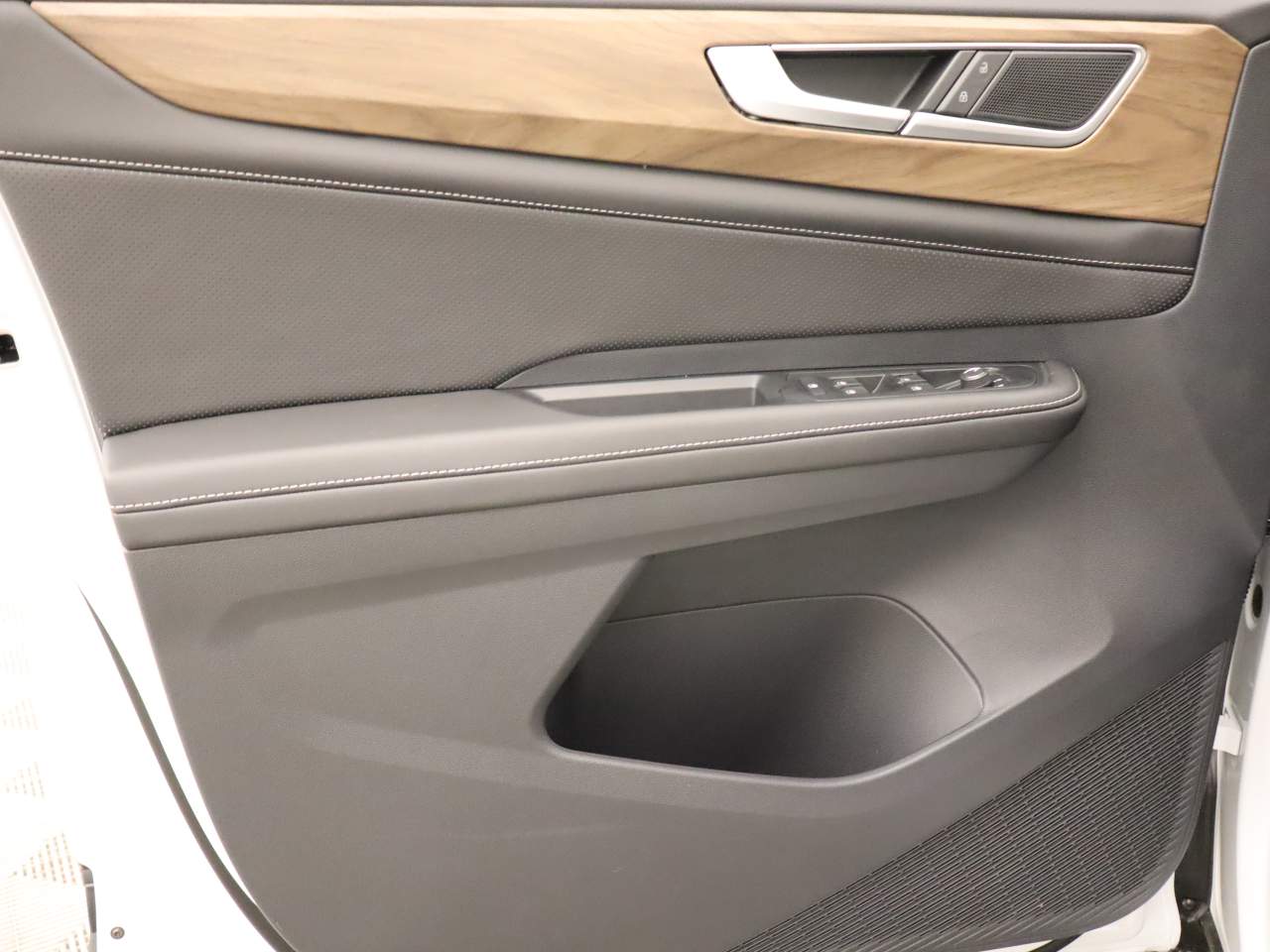 2025 Volkswagen Atlas SE 4Motion