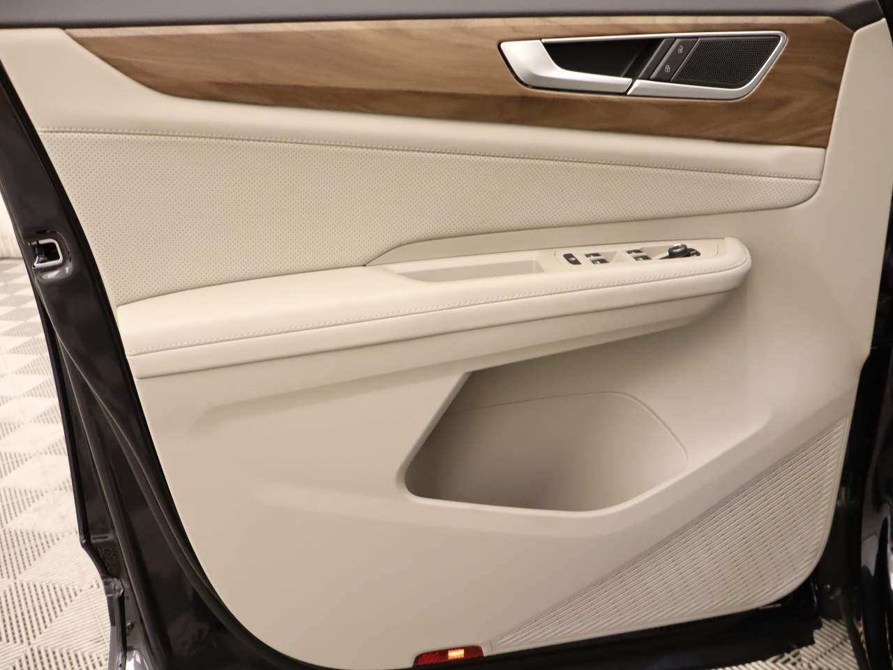 2025 Volkswagen Atlas SE 4Motion