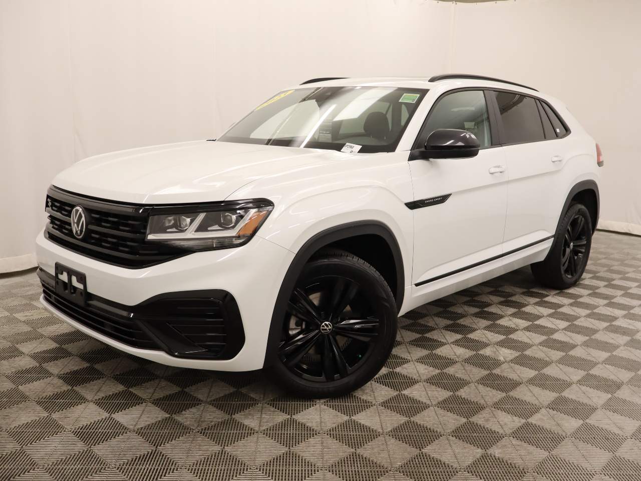 2023 Volkswagen Atlas Cross Sport V6 SEL R-Line Black 4Motion