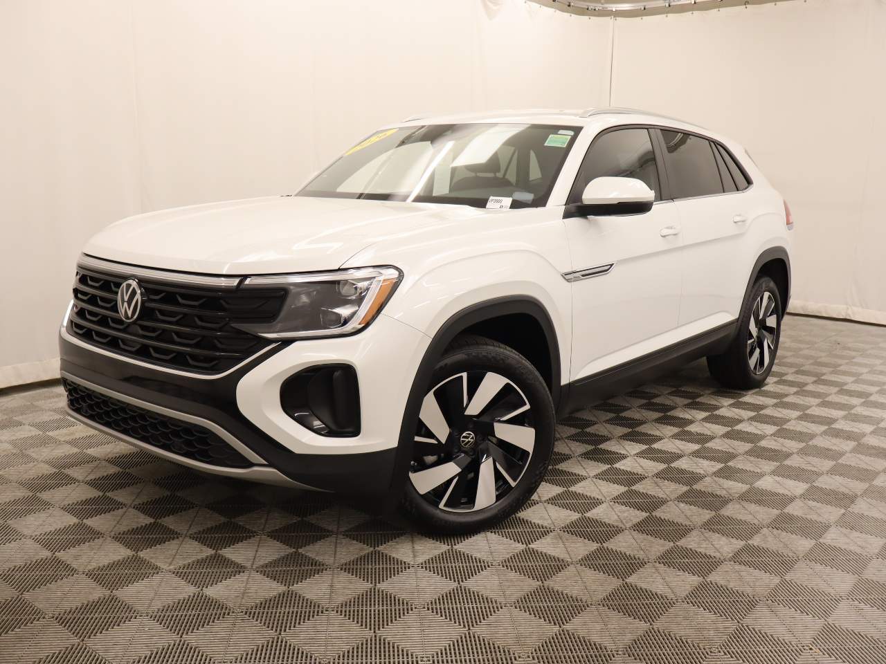 2026 Volkswagen Atlas Cross Sport SE