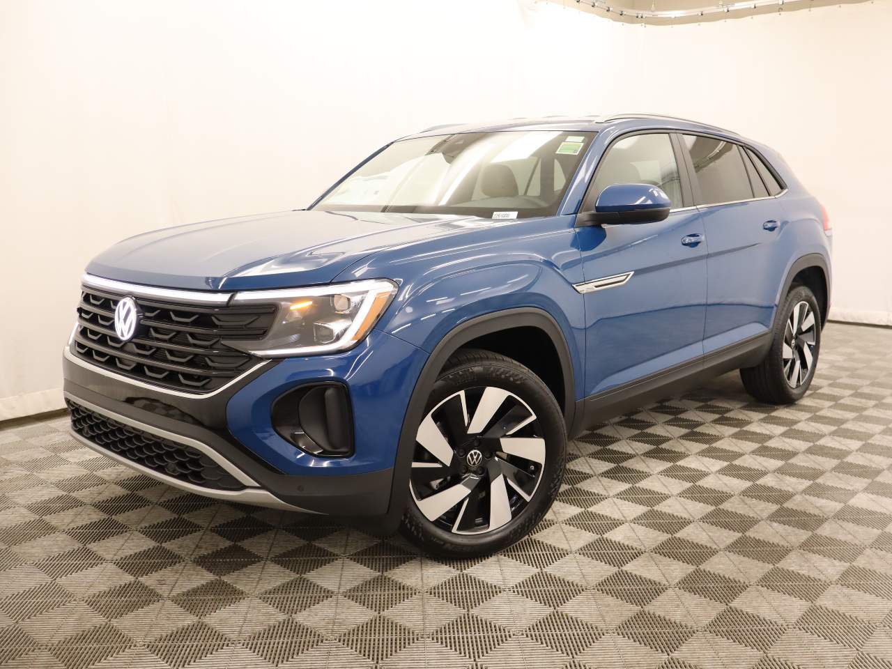 2026 Volkswagen Atlas Cross Sport SE Technology