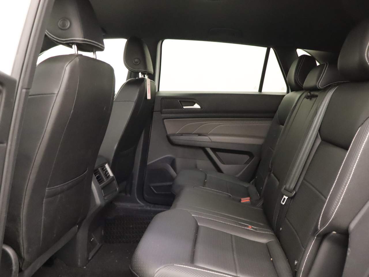 2023 Volkswagen Atlas Cross Sport SE