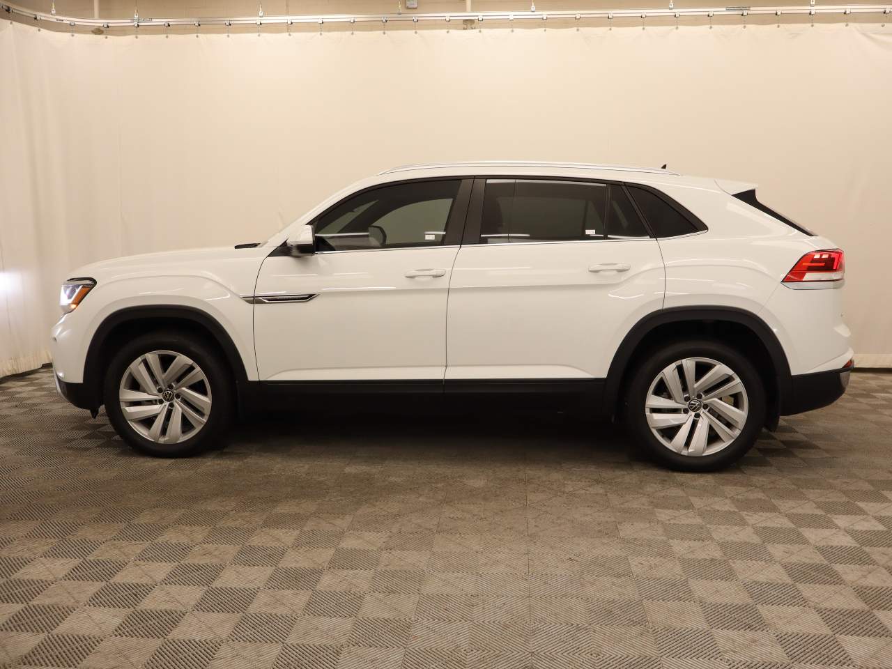 2023 Volkswagen Atlas Cross Sport V6 SE