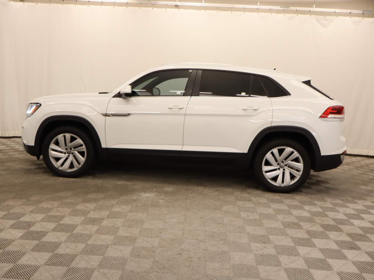 2023 Volkswagen Atlas Cross Sport V6 SE