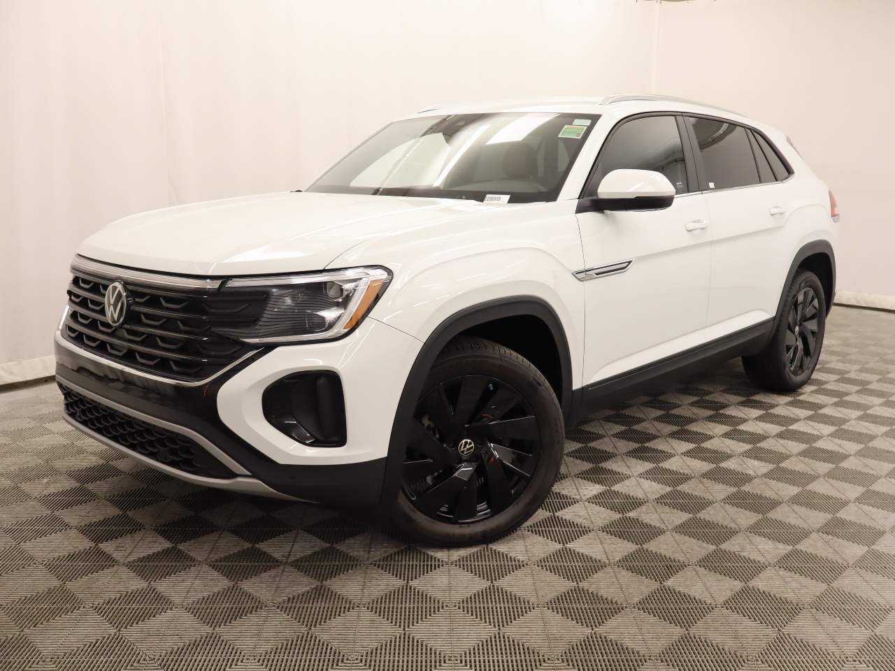 2025 Volkswagen Atlas Cross Sport SE Technology