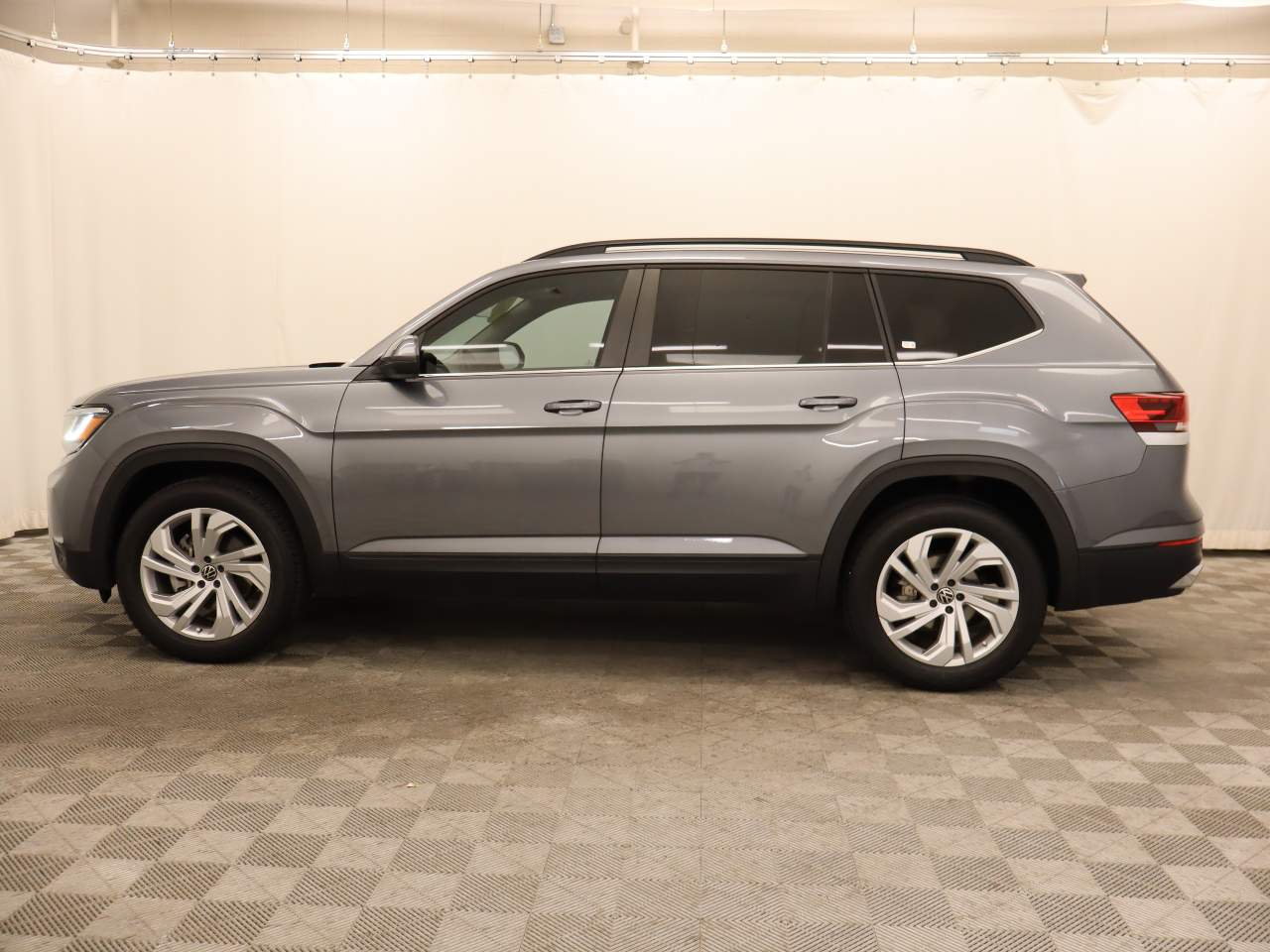 2022 Volkswagen Atlas V6 SE